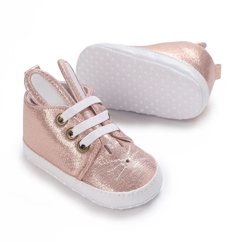 Spring and Autumn New Baby Shoes Classic Canvas Shoes Baby Shoes Don't Fall Off Soft soled Sneakers Baby Shoes