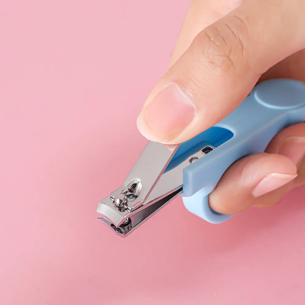 New 6 Pcs Baby Healthcare and Grooming Kit Sets Safety Newborn Nursery Baby Care Kit with Hair Brush Comb Nail Clipper Scissors